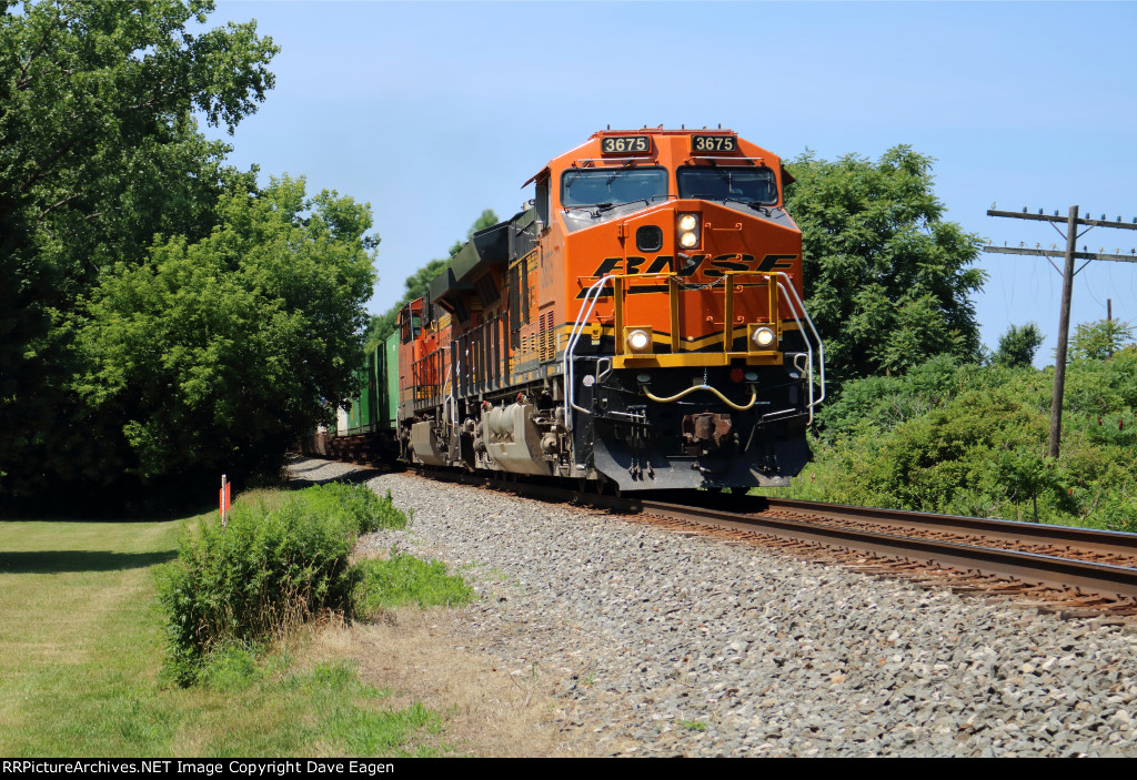 BNSF 3675